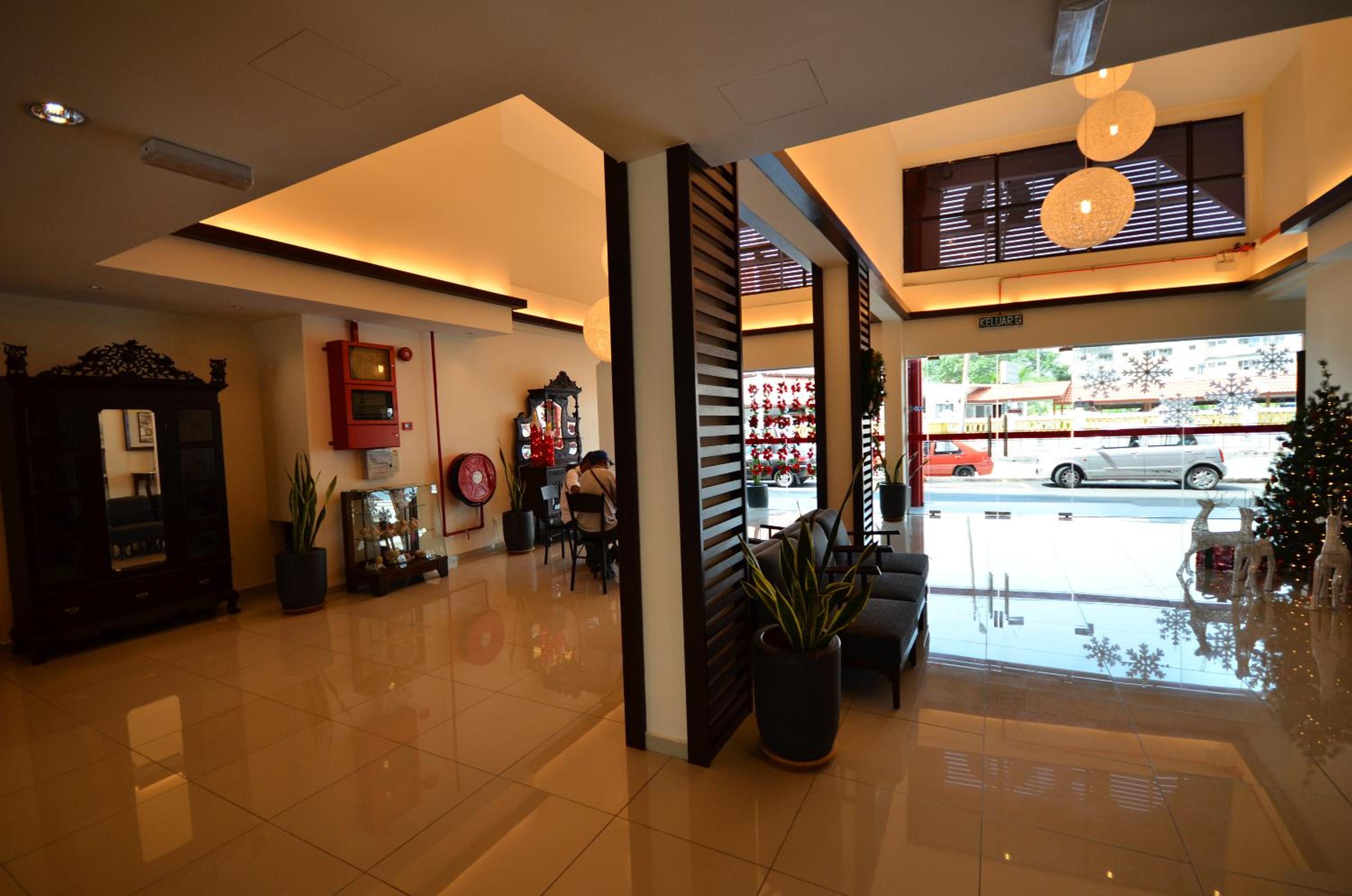 906 Riverside Hotel 27/51