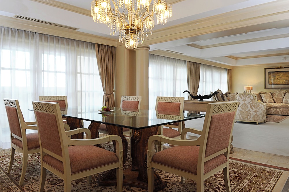 Hotel Borobudur Jakarta 29/50