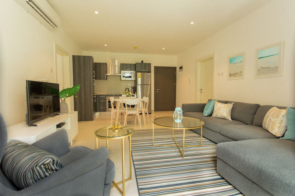 Accra Luxury Apartments at The Gardens 31/50
