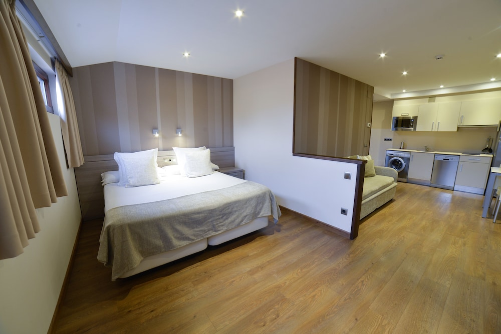 Apartamentos Turisticos Llanes 6/44