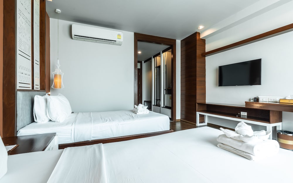 Grand Hotel Vientiane 13/60