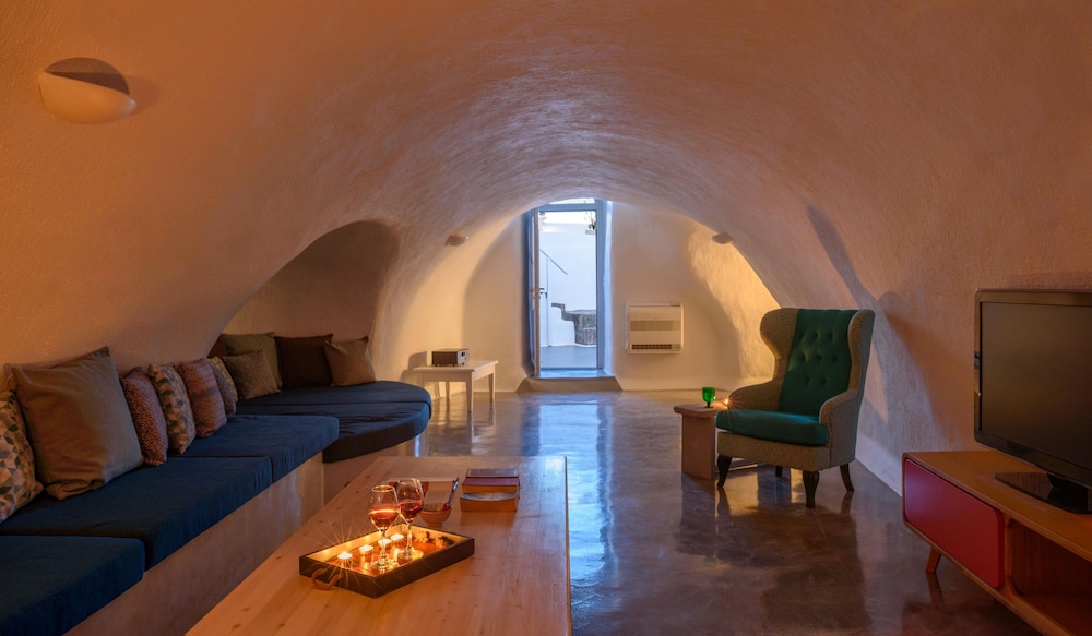 Revelis Villa & Canava 18/50