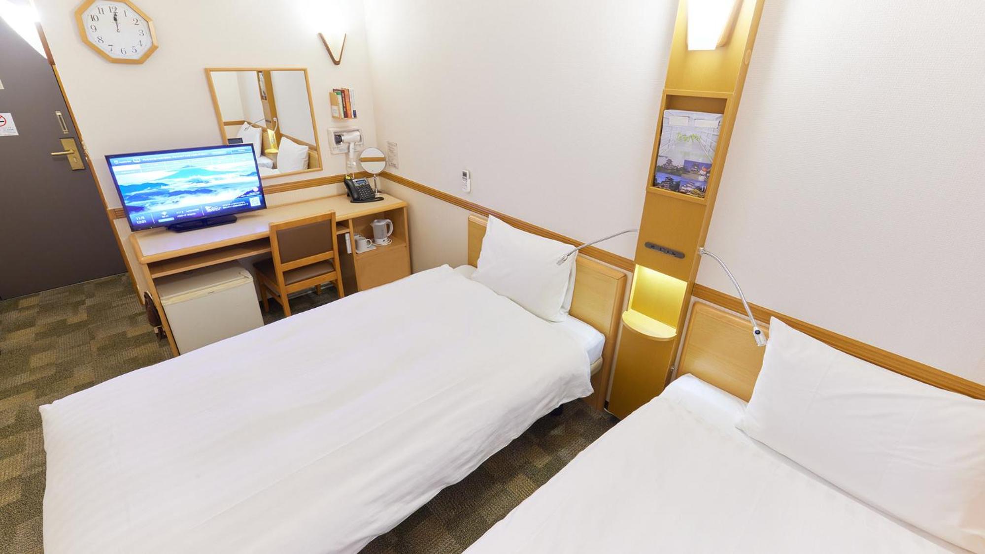 غرفة بسريرين منفصلين للمدخنين، Toyoko Inn Nagoya Eki Shinkansen Guchi 2/8