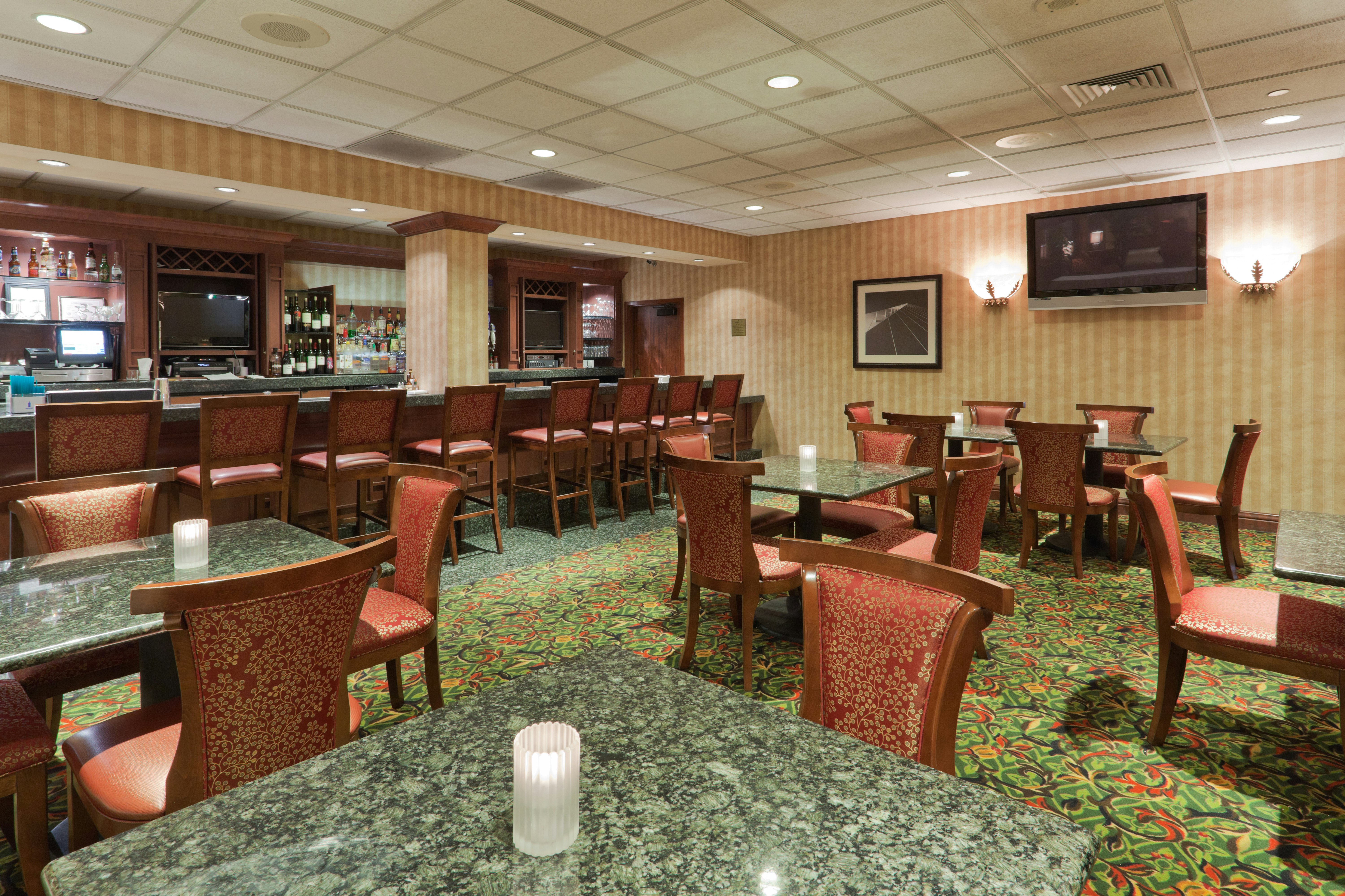 Holiday Inn Sacramento Downtown Arena 50/76
