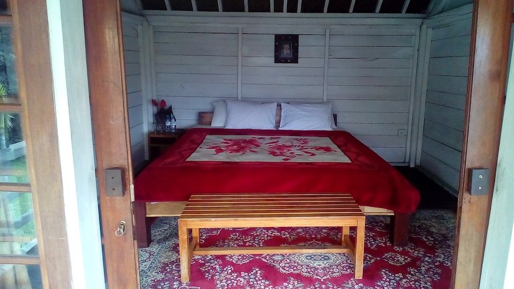 Warung Rekreasi Bedugul 12/50