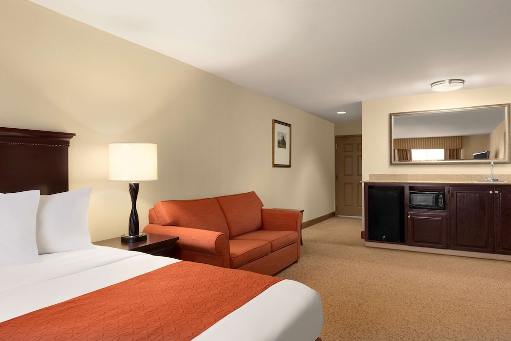 Country Inn Suites By Radisson Savannah I 95 North Ga 10/55