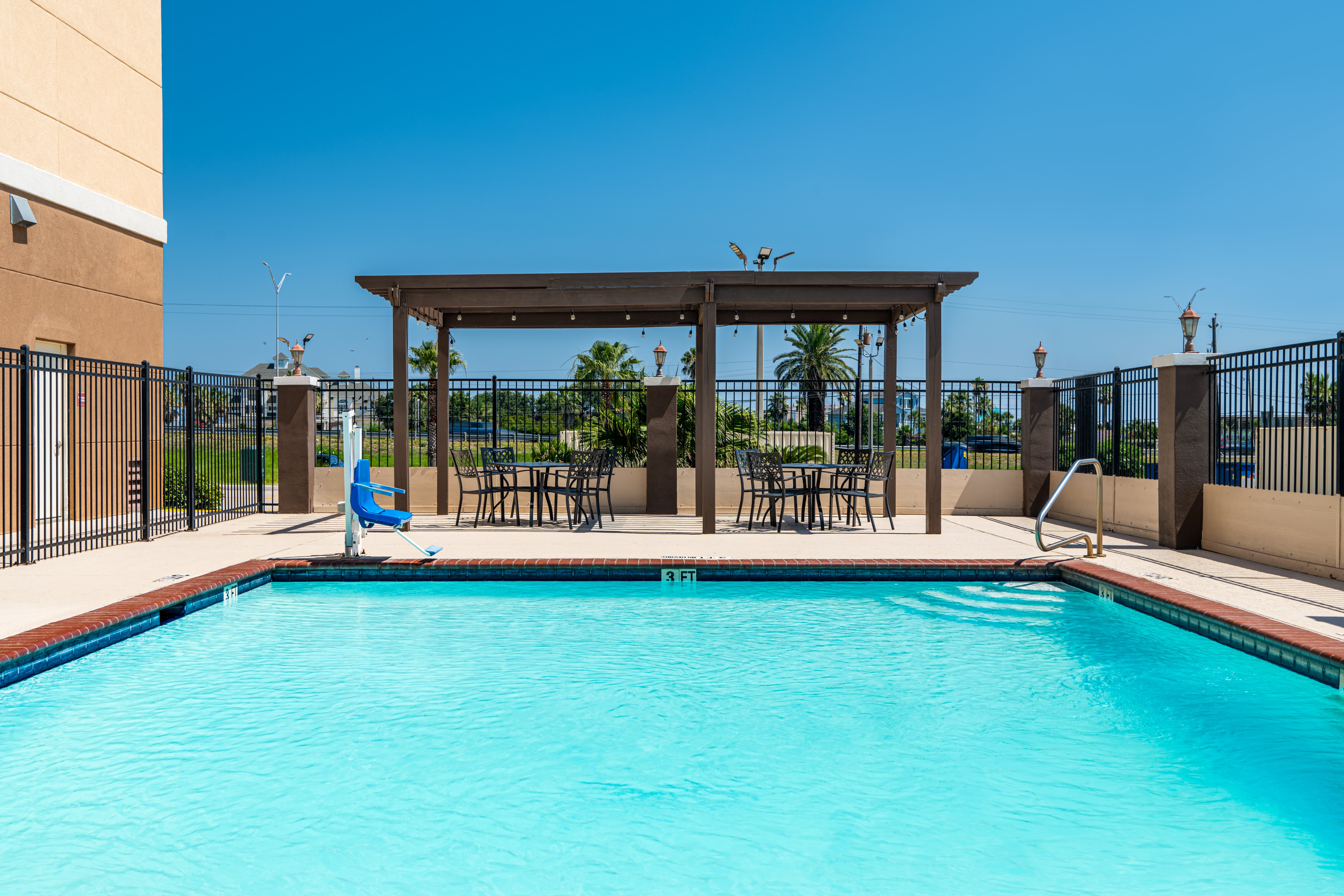 Galveston Inn Suites Hotel 55/55