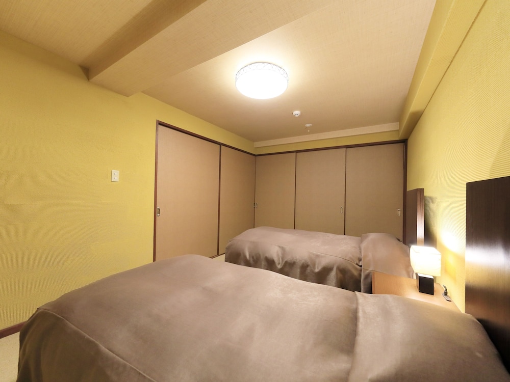 Katsuura Hilltop Hotel & Residence 12/50