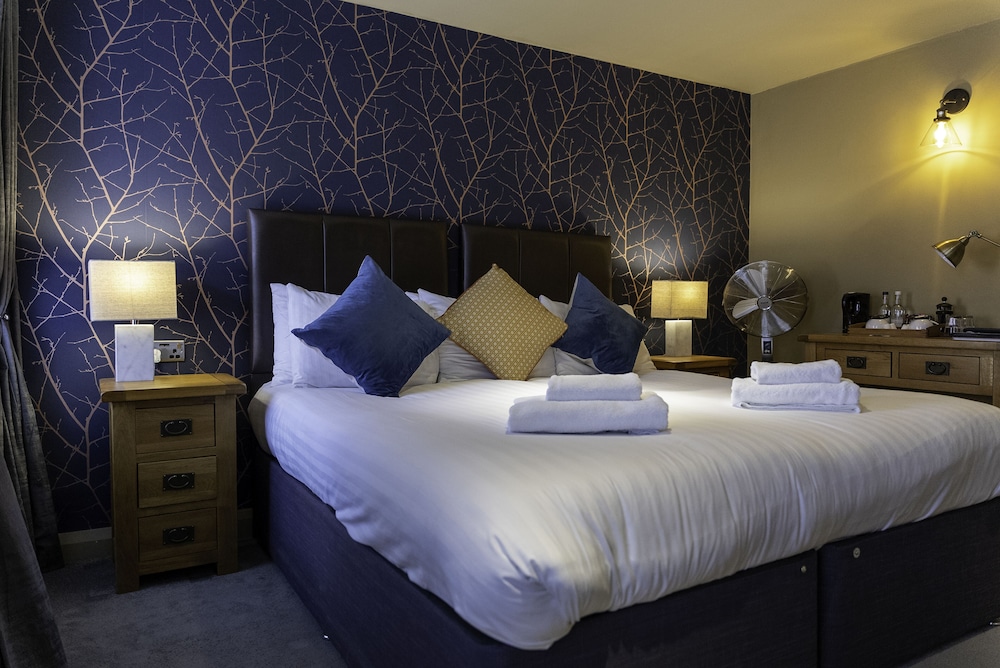 The Duke William Hotel 20/75