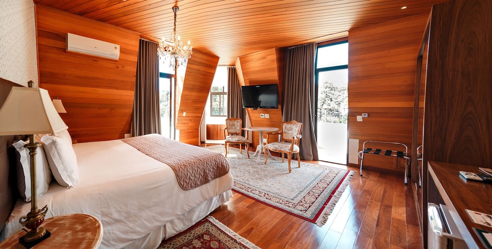 PREMIUM, DOUBLE BED
