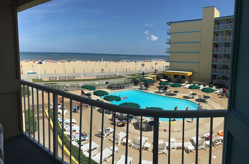 Spark by Hilton Virginia Beach Oceanfront image