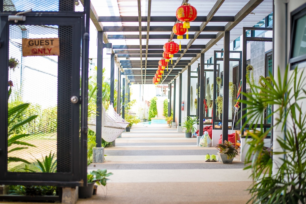 Chillhub Hostel 20/24