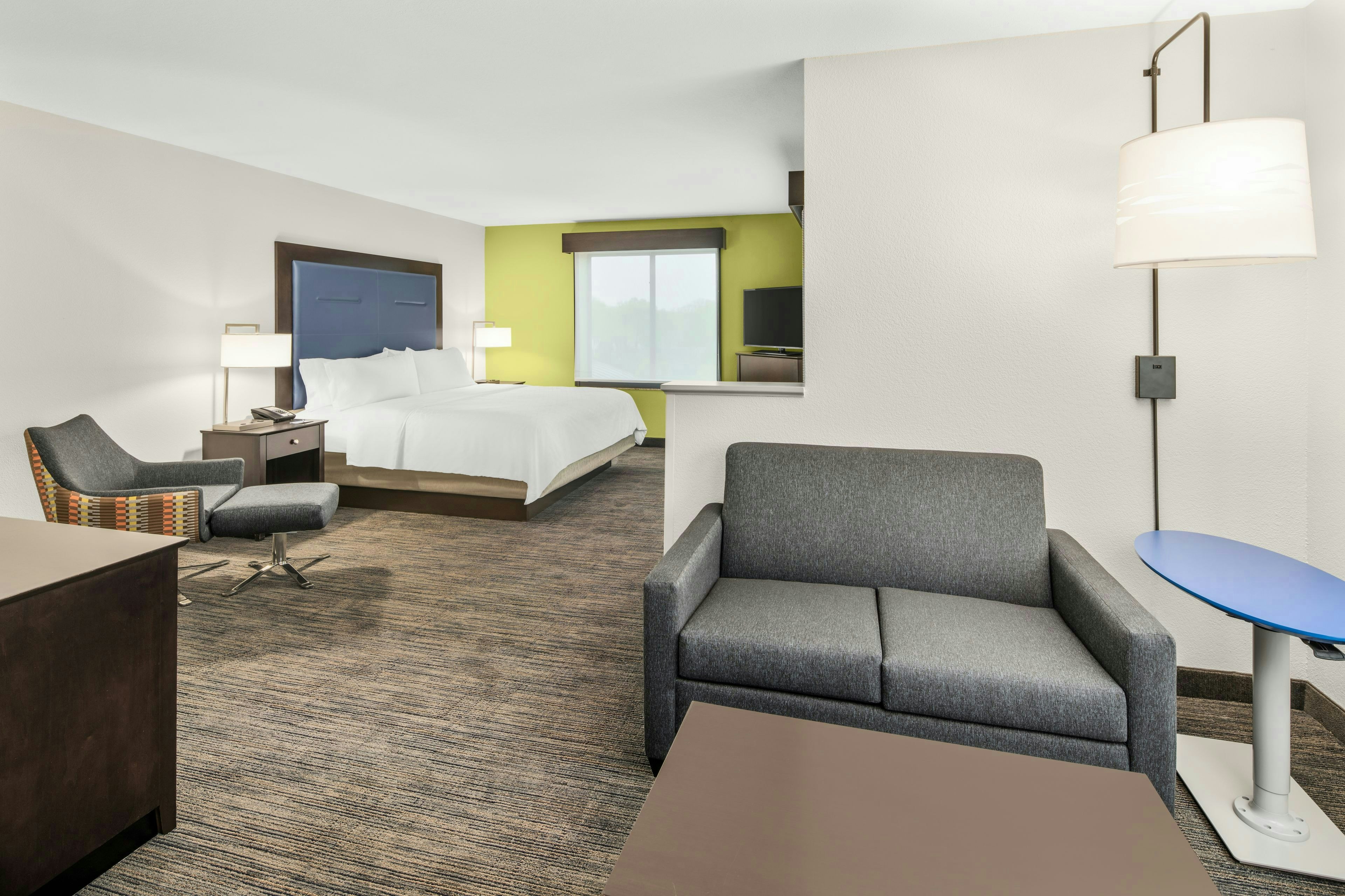 Holiday Inn Express Hotel And Suites Wilmington Newark 49/72