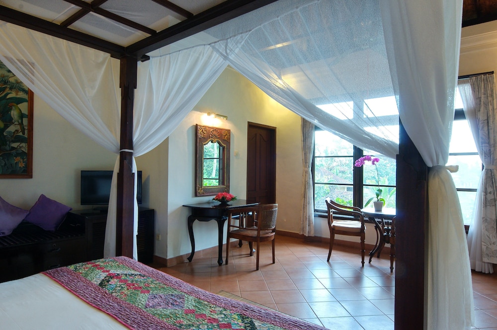Cempaka Belimbing Villas 12/42