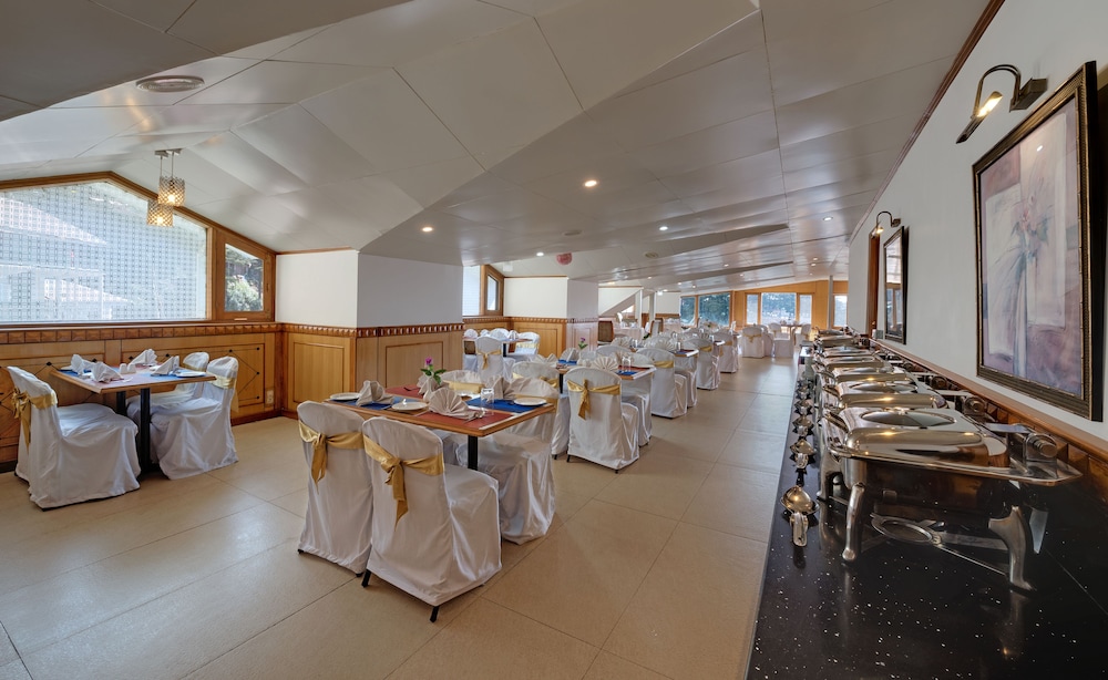 Hotel Baljees Regency 23/33