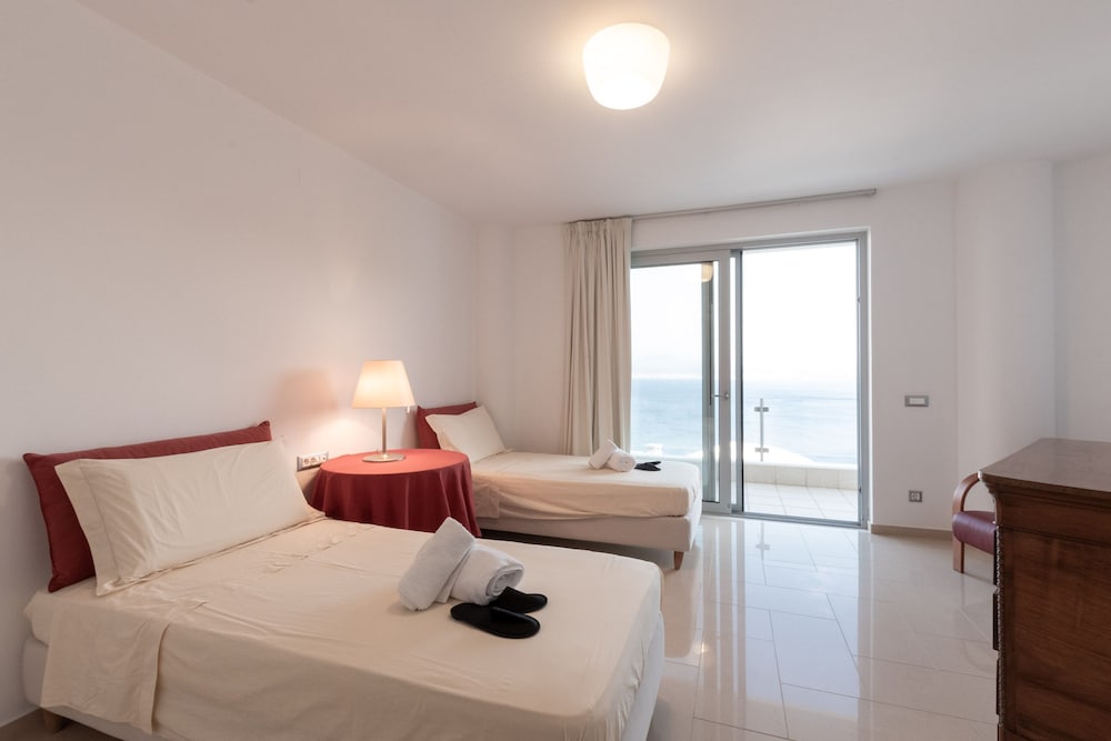 Alsus Crete Escape 8/100