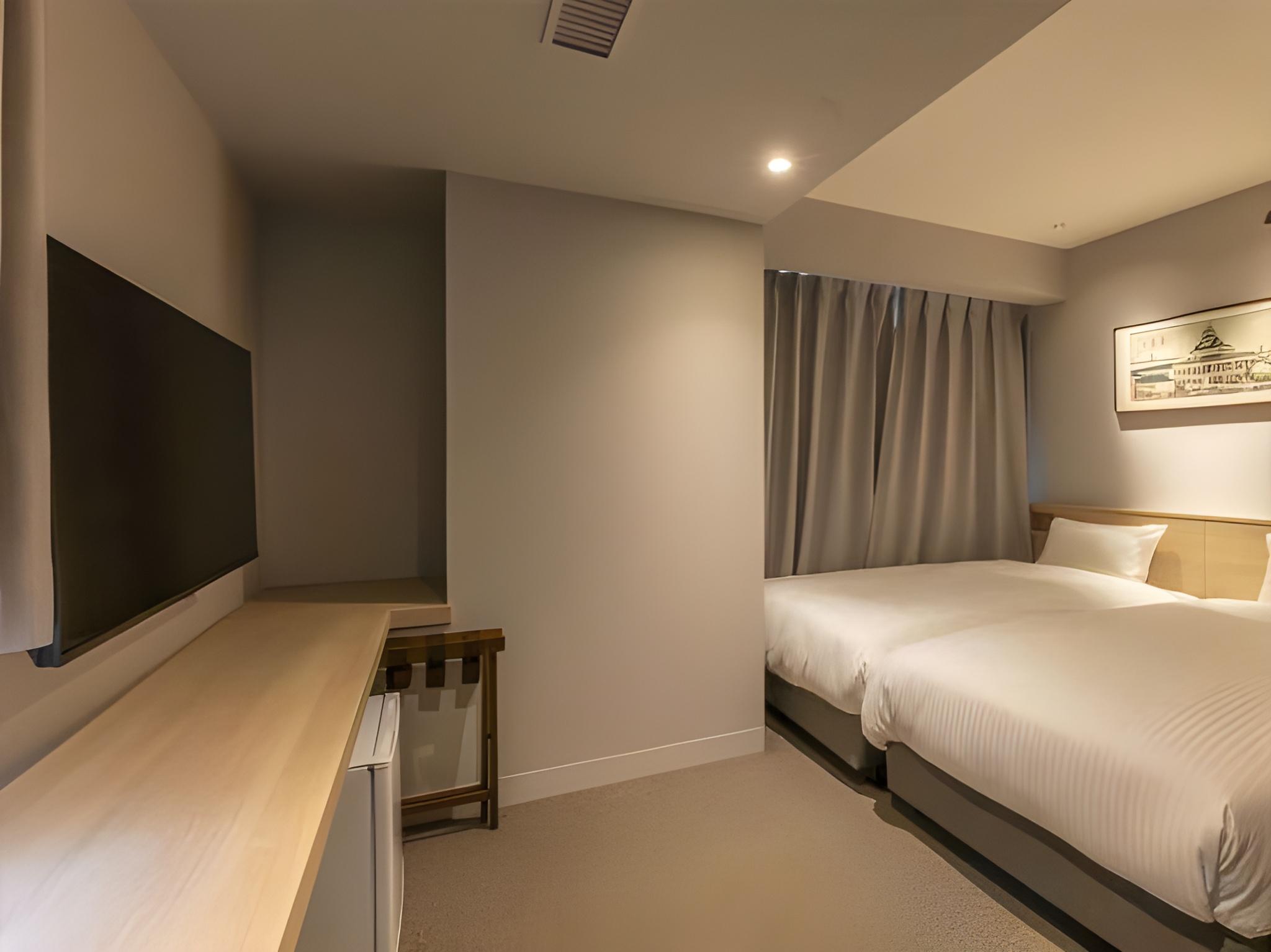 Hollywood, Comfort, Twin Beds