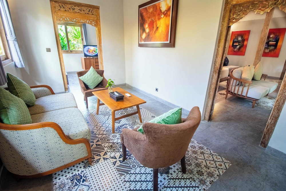 Natya Hotel Tanah Lot 55/78