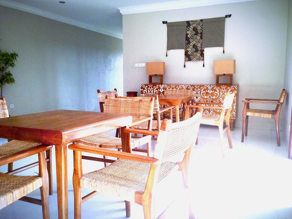 Seminyak Lagoon All Suites Hotel 32/47