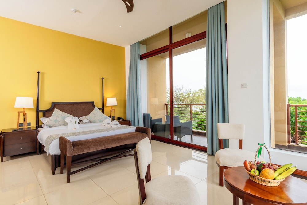 Sooriya Resort & Spa 7/50