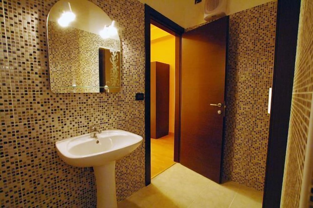 Memole Inn Sanremo 42/50