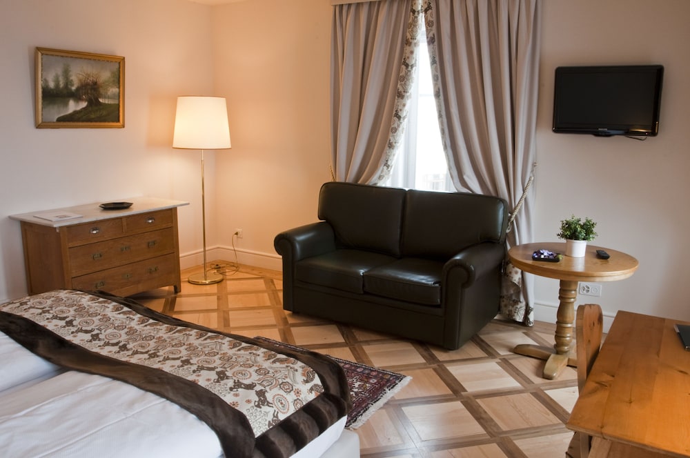 Hotel Bernina 1865 76/97