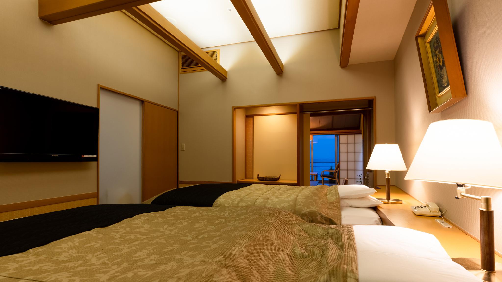 Japanese Western, Suite, Lake View, Night View, Top Floor