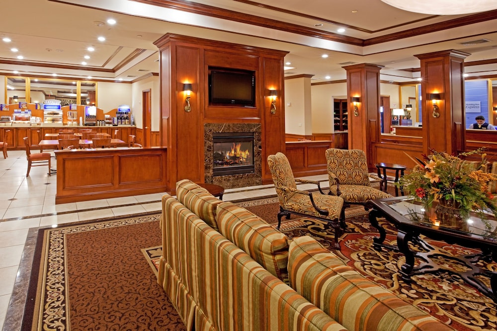 Rockville Centre Hotel 30/38