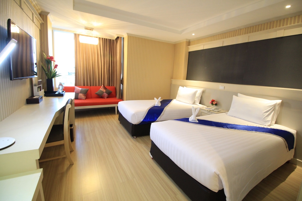 Vwish Hotel 10/80