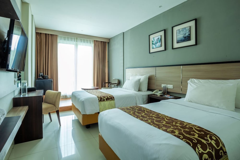 Montana Premier Senggigi 18/42