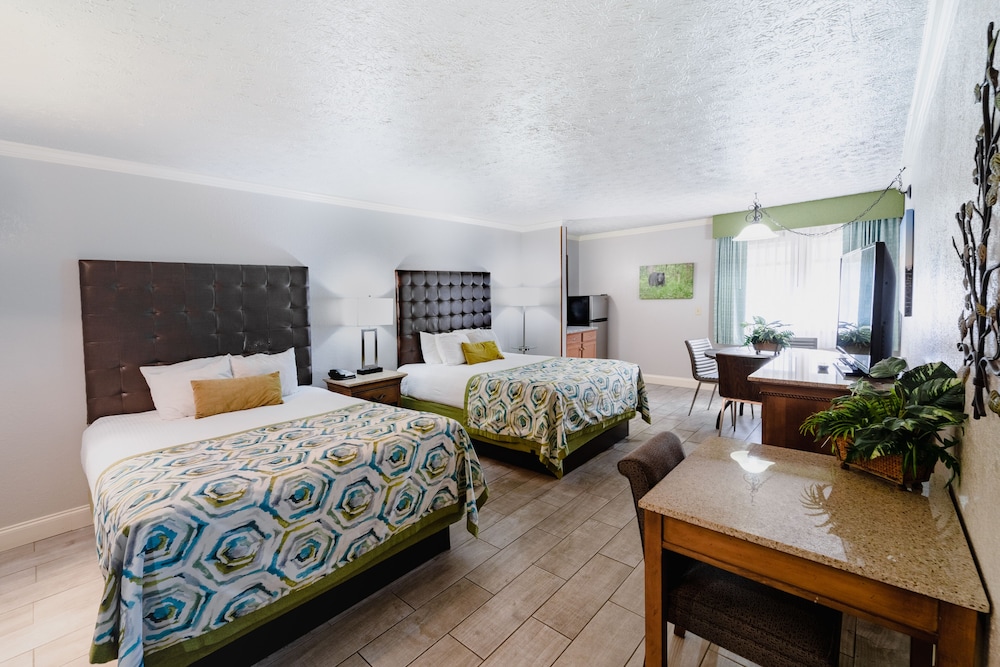 Accommodation By Willow Brook Lodge 30/63