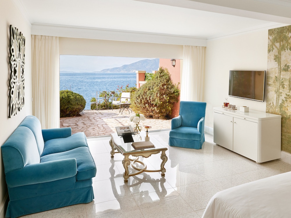 Corfu Imperial, A Resort to Live 55/74