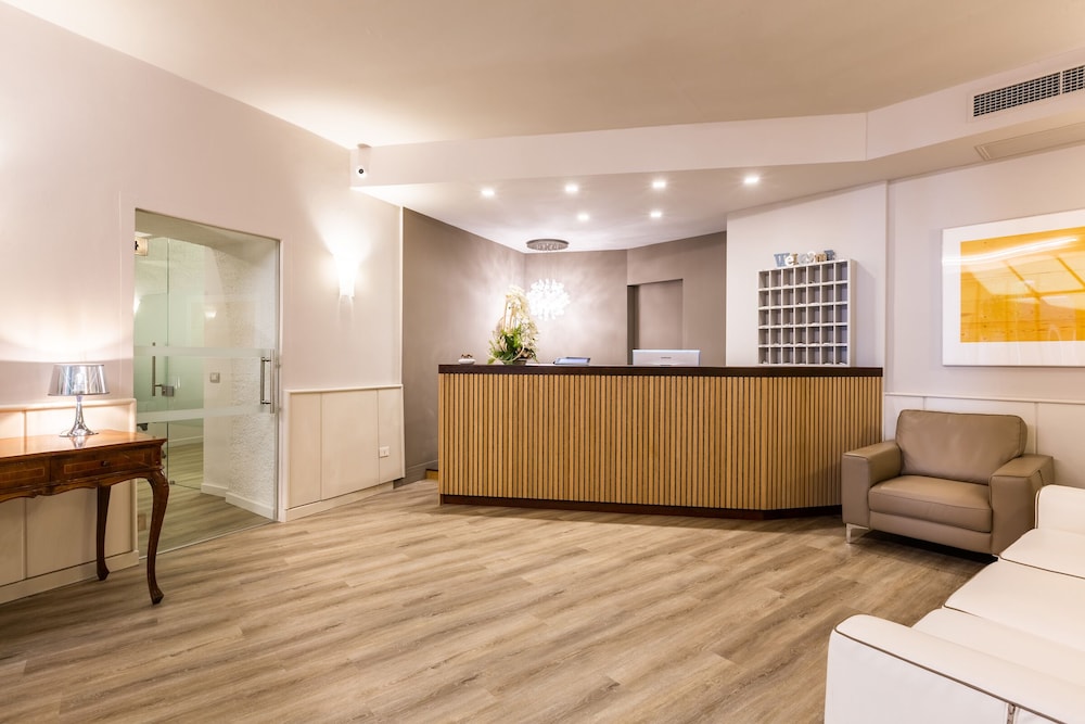 PACE 1954 Hotel 2/67