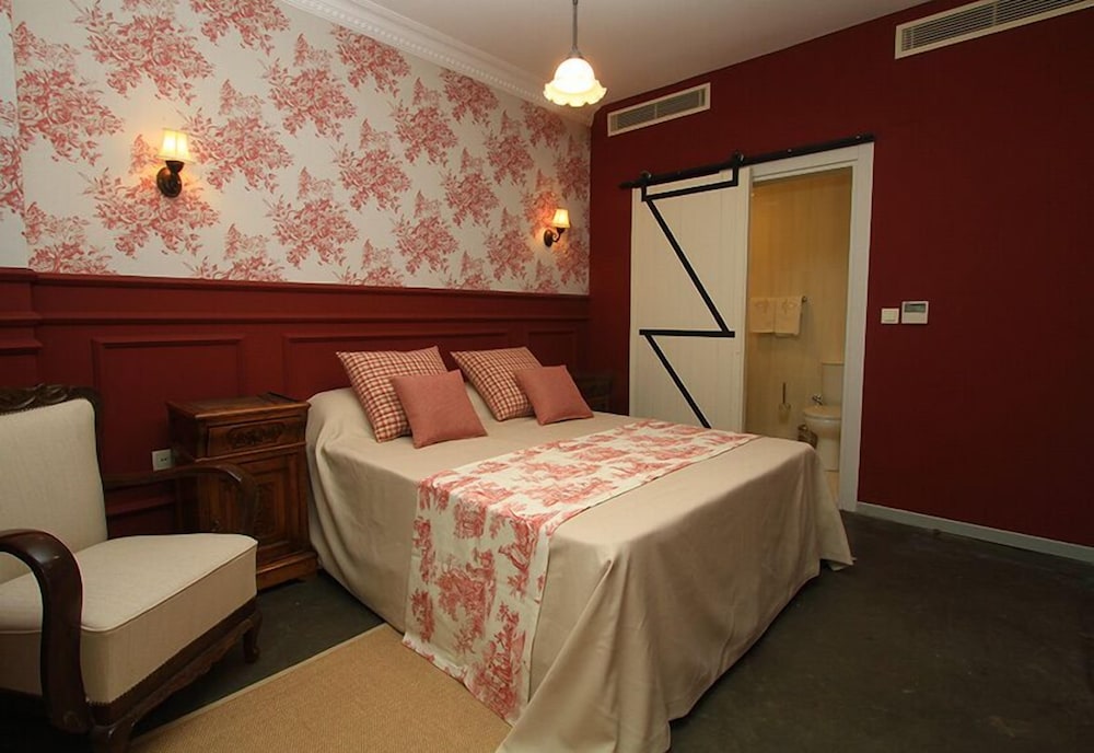 CLASSIC, DOUBLE BED