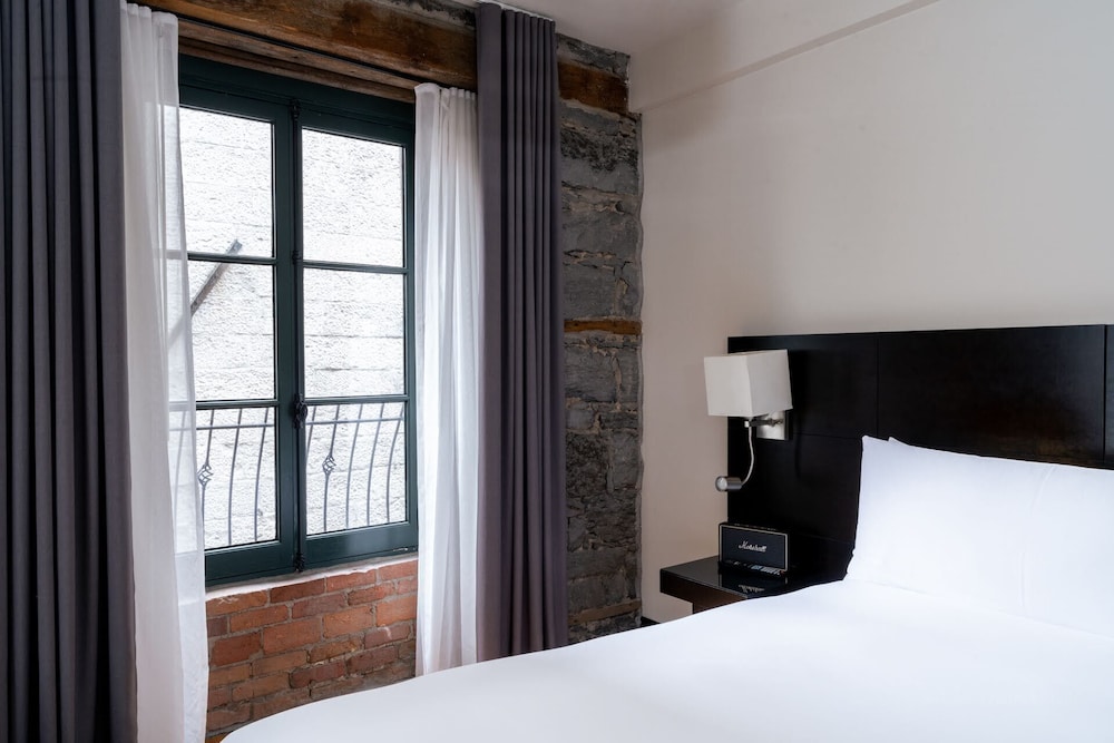 Le Petit Hotel 17/58