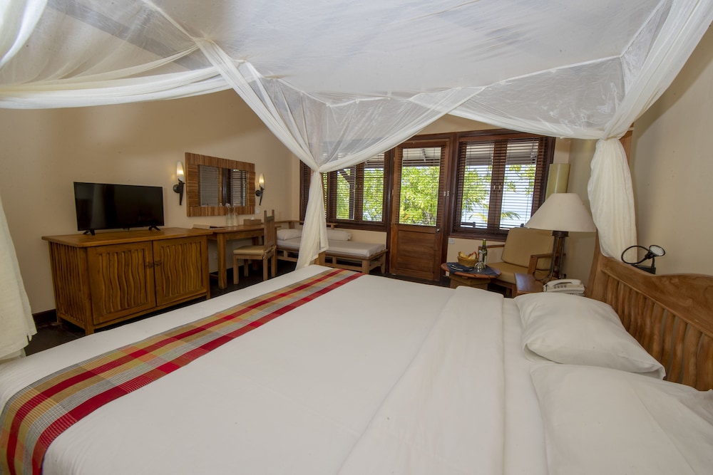Filitheyo Island Resort 20/151