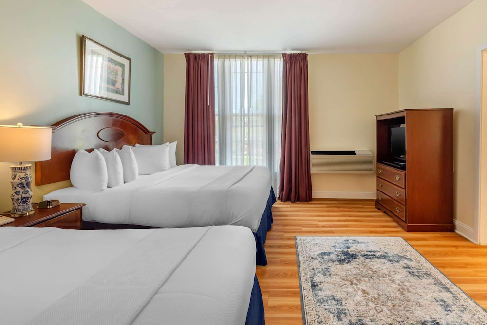 The Carriage House Inn Newport 18/44