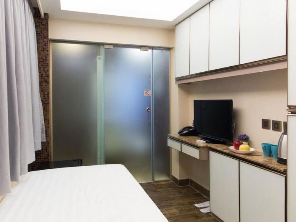 Metroplace Boutique Hotel 20/48