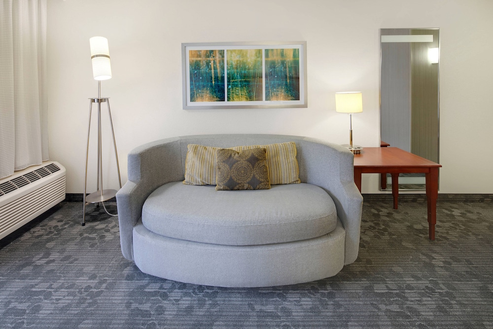 Courtyard Atlanta Norcross/Peachtree Corners 13/48