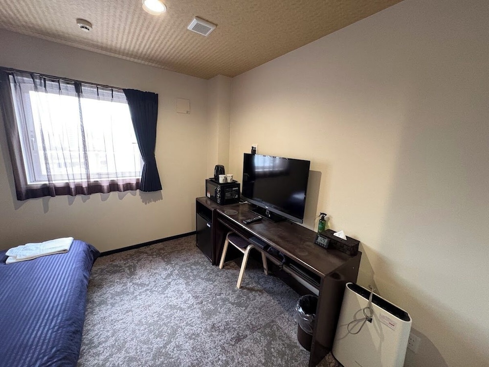Hotel Livemax Himeji Ekimae 30/42