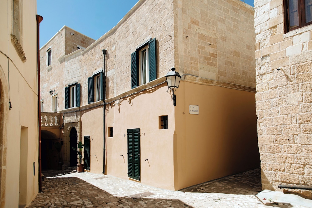 Palazzo De Mori 41/50