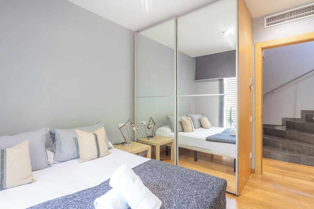 2 BEDROOMS, DESIGN, PENTHOUSE, TERRACE