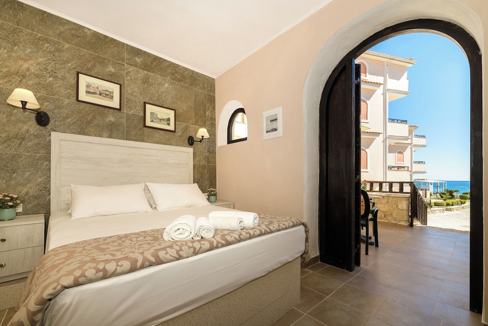 SUPERIOR, STUDIO, SEA VIEW, TERRACE
