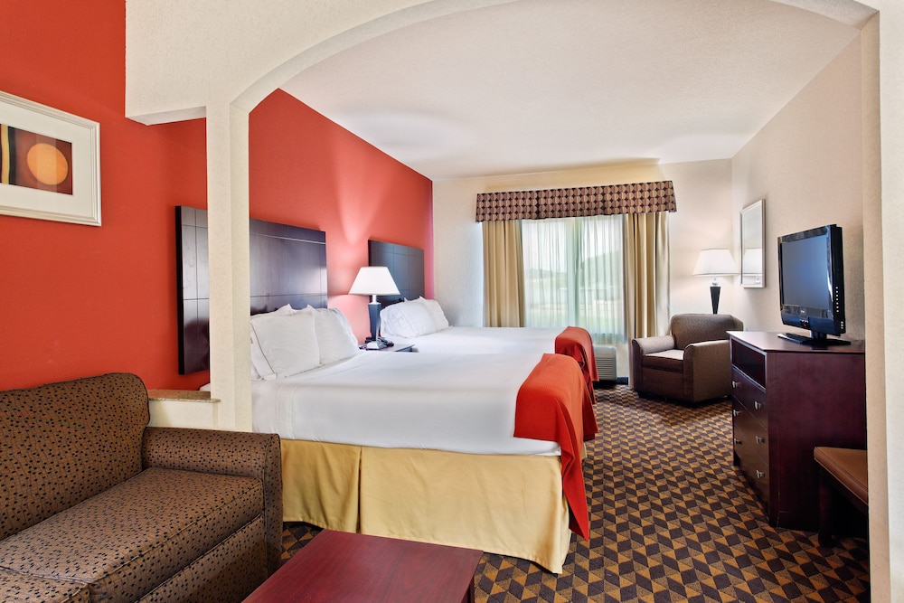 Holiday Inn Express Hotel And Suites Malvern 10/43