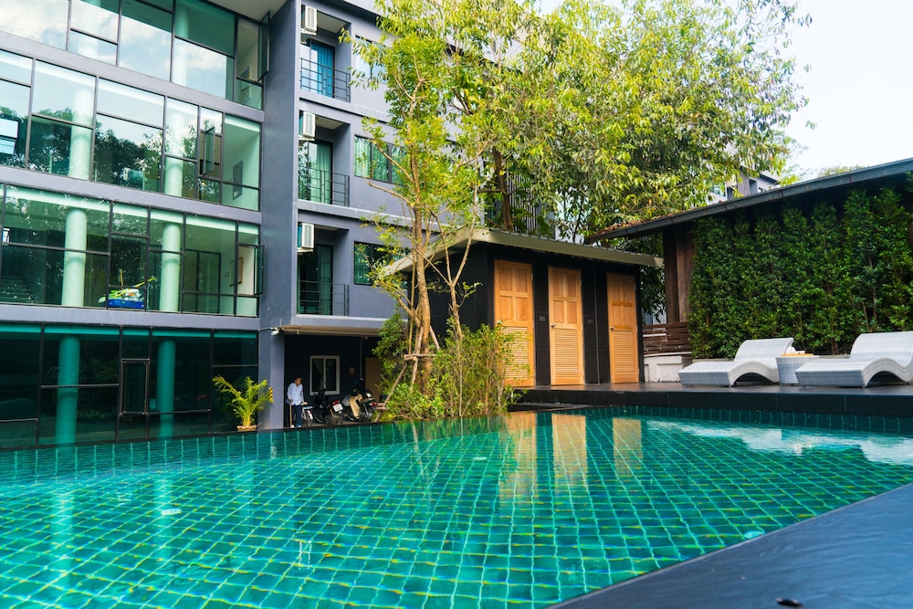 Jira Boutique Residence 5/50