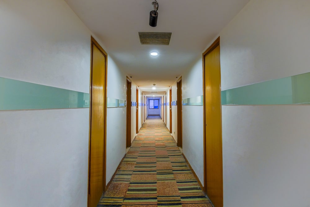 RNB SELECT BANJARA HILLS 45/45