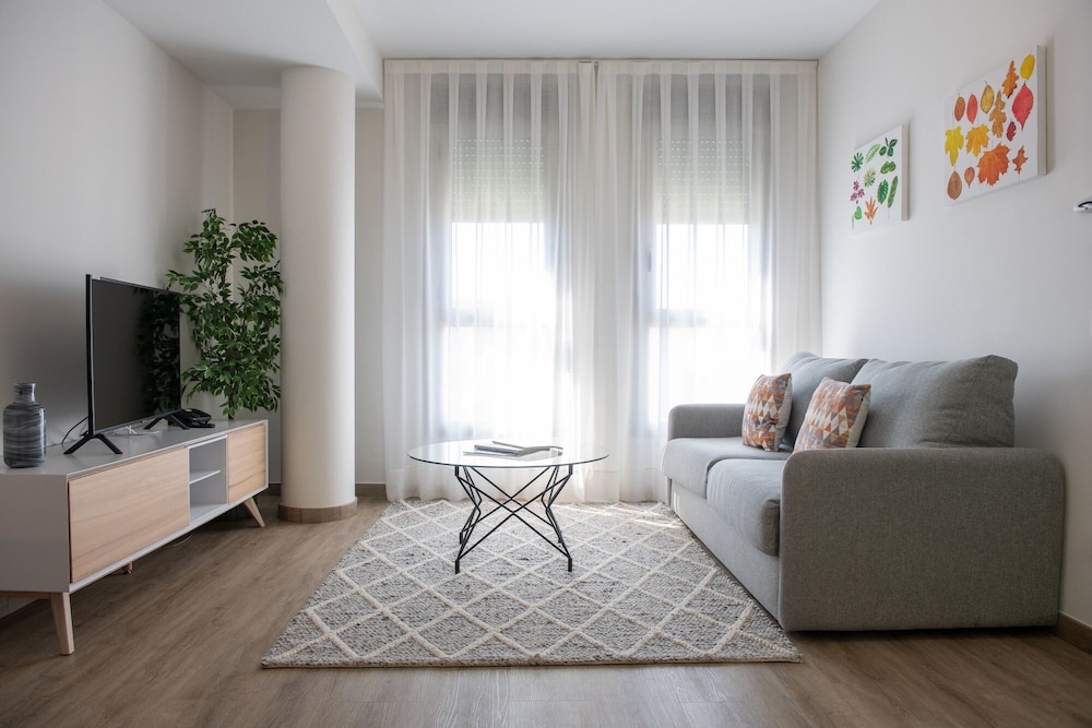 Aura Park Aparthotel 47/69