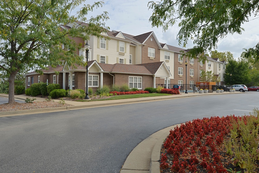 Candlewood Suites St Louis St Charles an IHG Hotel 3/36