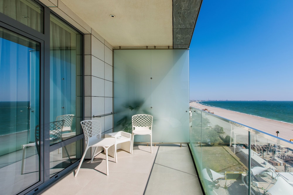 Hotel Opera Mamaia 42/70