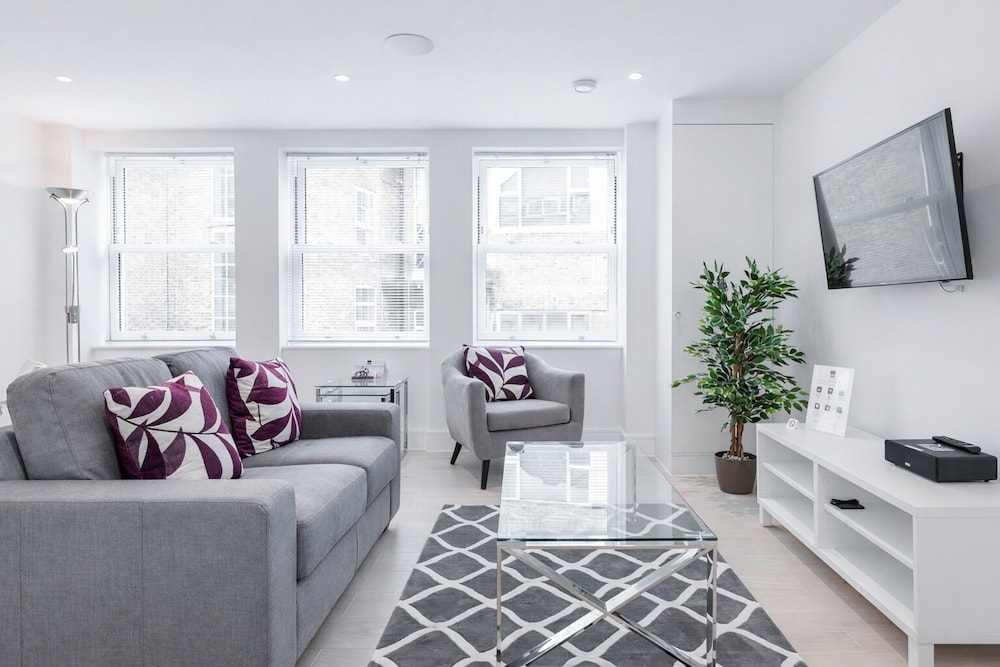 Roomspace Apartments -Walpole Court 24/50